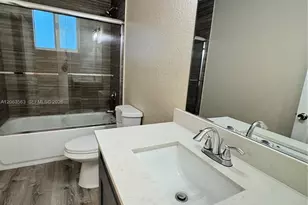 1770 NW 55th St, Miami, FL 33142 - Photo 19