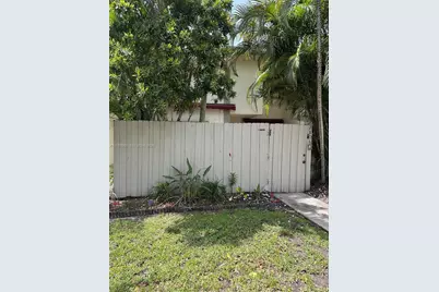 3032 S Oakland Forest Dr #2804, Oakland Park, FL 33309 - Photo 1