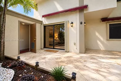 3032 S Oakland Forest Dr #2804, Oakland Park, FL 33309 - Photo 17