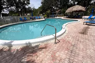 3032 S Oakland Forest Dr, Oakland Park, FL 33309 - Photo 1