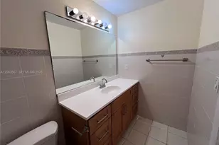 2750 N 34th Ave, Hollywood, FL 33021 - Photo 39