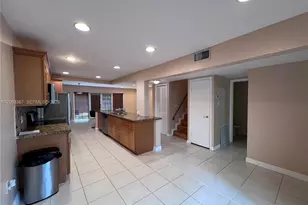2750 N 34th Ave, Hollywood, FL 33021 - Photo 9