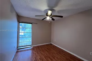 2750 N 34th Ave, Hollywood, FL 33021 - Photo 37