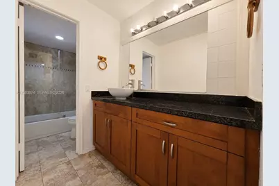 4850 SW 63rd Ter #413, Davie, FL 33314 - Photo 5