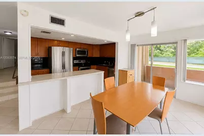 4850 SW 63rd Ter #413, Davie, FL 33314 - Photo 3