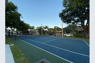 633 N University Dr #14, Plantation, FL 33324 - Photo 17