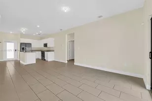 8167 NW 41st St, Doral, FL 33166 - Photo 19
