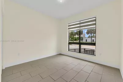 8167 NW 41st St #E-110, Doral, FL 33166 - Photo 33
