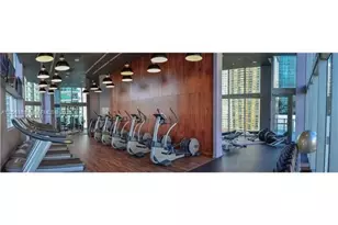 1300 Brickell Bay Dr, Miami, FL 33131 - Photo 19