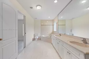 32361 SW 202nd Pl, Homestead, FL 33030 - Photo 21