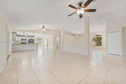 32361 SW 202nd Pl, Homestead, FL 33030 - Photo 9