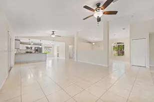 32361 SW 202nd Pl, Homestead, FL 33030 - Photo 9