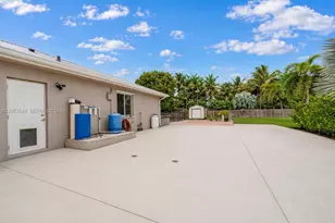 32361 SW 202nd Pl, Homestead, FL 33030 - Photo 37