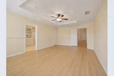 32361 SW 202nd Pl, Homestead, FL 33030 - Photo 19
