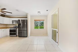 32361 SW 202nd Pl, Homestead, FL 33030 - Photo 15