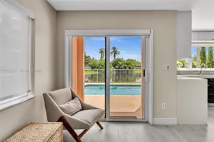 1385 NW 192nd Terrace, Pembroke Pines, FL 33029 - Photo 19