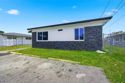 2209 SW 61st Ave, Miramar, FL 33023 - Photo 5