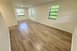 5637 Taft St, Hollywood, FL 33021 - Photo 3
