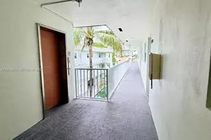 12890 NE 8th Ave, North Miami, FL 33161 - Photo 3