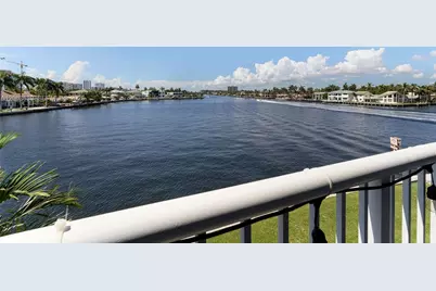 1201 S Riverside Dr #301, Pompano Beach, FL 33062 - Photo 1