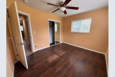 18331 NW 2nd Ct, Miami Gardens, FL 33169 - Photo 11