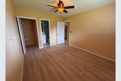 18331 NW 2nd Ct, Miami Gardens, FL 33169 - Photo 13