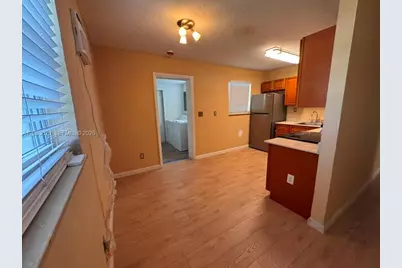 18331 NW 2nd Ct, Miami Gardens, FL 33169 - Photo 5