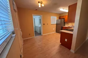 18331 NW 2nd Ct, Miami Gardens, FL 33169 - Photo 5