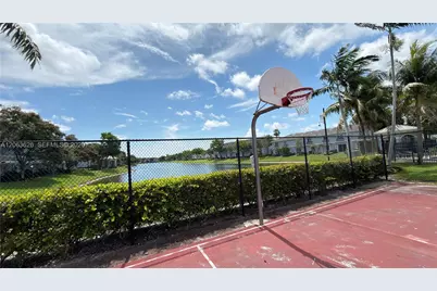 3418 NW 13th St, Lauderhill, FL 33311 - Photo 37