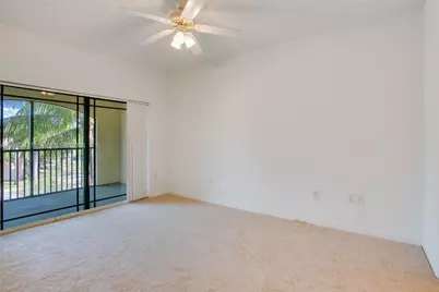 2813 Grande Pkwy #301, Palm Beach Gardens, FL 33410 - Photo 9