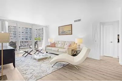 5700 Collins Ave #4C, Miami Beach, FL 33140 - Photo 5