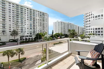5700 Collins Ave #4C, Miami Beach, FL 33140 - Photo 3