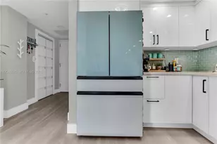 9066 SW 73rd Ct, Miami, FL 33156 - Photo 9