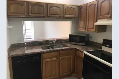 6796 S Palmetto Cir S #101, Boca Raton, FL 33433 - Photo 3