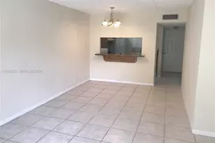 6796 S Palmetto Cir S, Boca Raton, FL 33433 - Photo 7