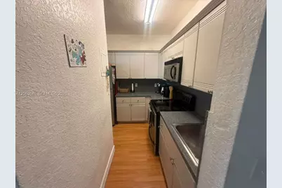 820 Euclid Ave #206, Miami Beach, FL 33139 - Photo 9