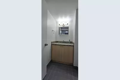 9688 Fontainebleau Blvd #404, Miami, FL 33172 - Photo 15