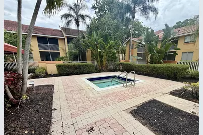 1012 Coral Club Dr #1012, Coral Springs, FL 33071 - Photo 21