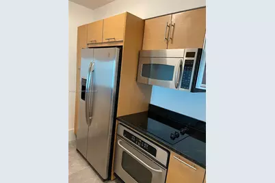 31 SE 5th St #2103, Miami, FL 33131 - Photo 5