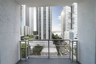 2200 NE 4th Ave, Miami, FL 33137 - Photo 3