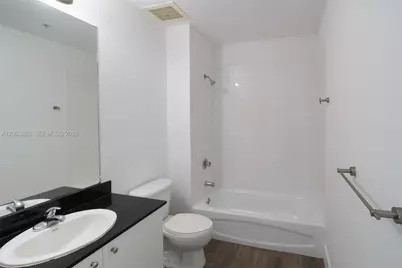 2200 NE 4th Ave #802, Miami, FL 33137 - Photo 19