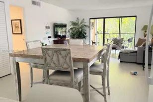 440 Lakeview Dr, Weston, FL 33326 - Photo 9