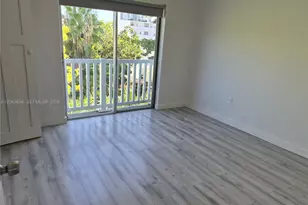344 Meridian Ave, Miami Beach, FL 33139 - Photo 15