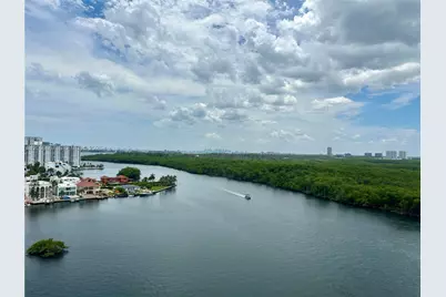 400 Sunny Isles Blvd #1401, Sunny Isles Beach, FL 33160 - Photo 37