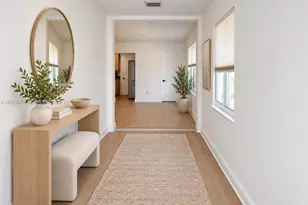 135 NW 68th St, Miami, FL 33150 - Photo 23
