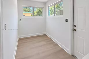 135 NW 68th St, Miami, FL 33150 - Photo 19
