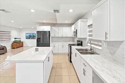 20340 NW 42nd Ave, Miami Gardens, FL 33055 - Photo 11