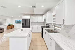 20340 NW 42nd Ave, Miami Gardens, FL 33055 - Photo 11
