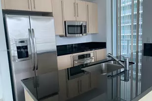 79 SW 12th St, Miami, FL 33130 - Photo 3