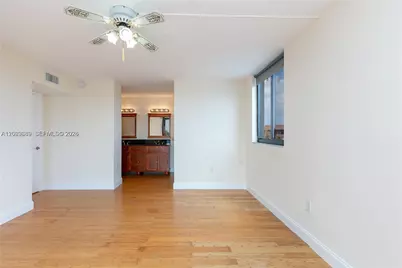 8100 Byron Ave #501, Miami Beach, FL 33141 - Photo 17